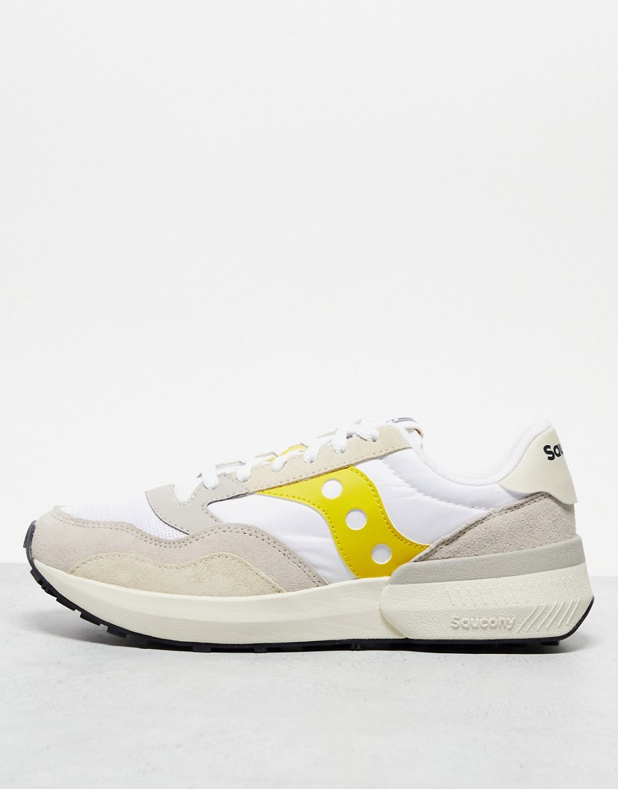 Saucony Jazz NXT trainers in white and yellow