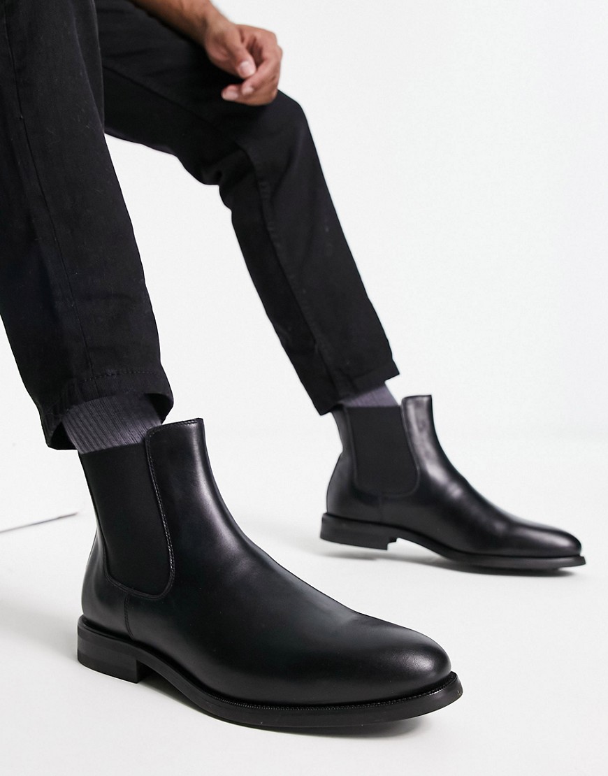 Scalpers chelsea boots in black