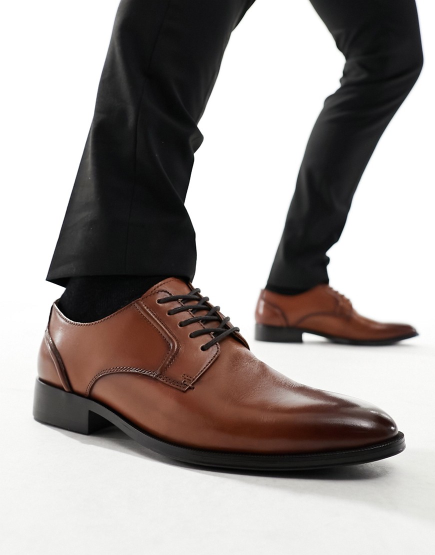 schuh Reilly derby shoes in tan leather-Brown