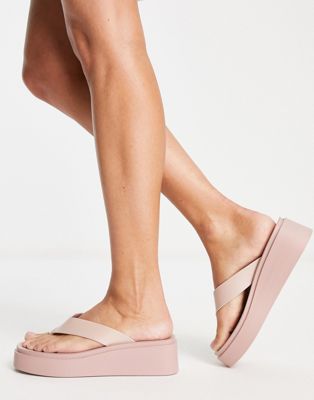 Carlene flatform toe post sandals in blush