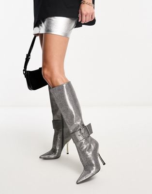 Priyanka knee boots with buckle in metallic pewter