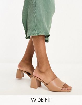 wide fit cross over band chunky block heeled sandal in camel