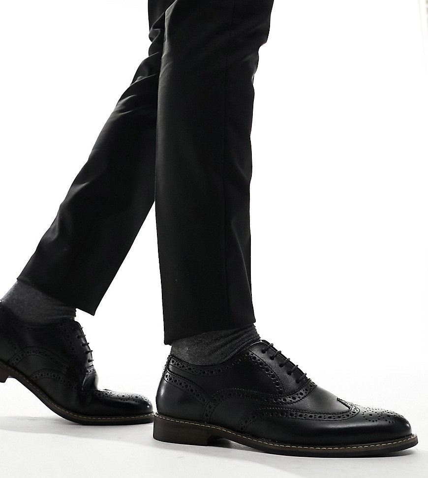 Thomas Crick Wide Fit leather formal brogues in black