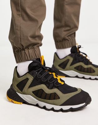 solar wave low trail trainers in dark green suede