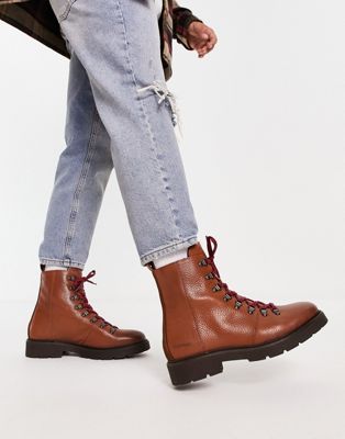 lace up boots in brown