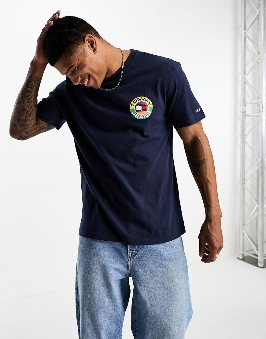 Tommy Jeans classic circle flag t-shirt in navy-Blue
