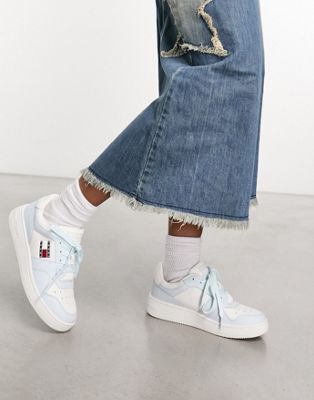retro basket leather trainers in light blue