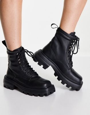 Volcano leather chunky boots in black