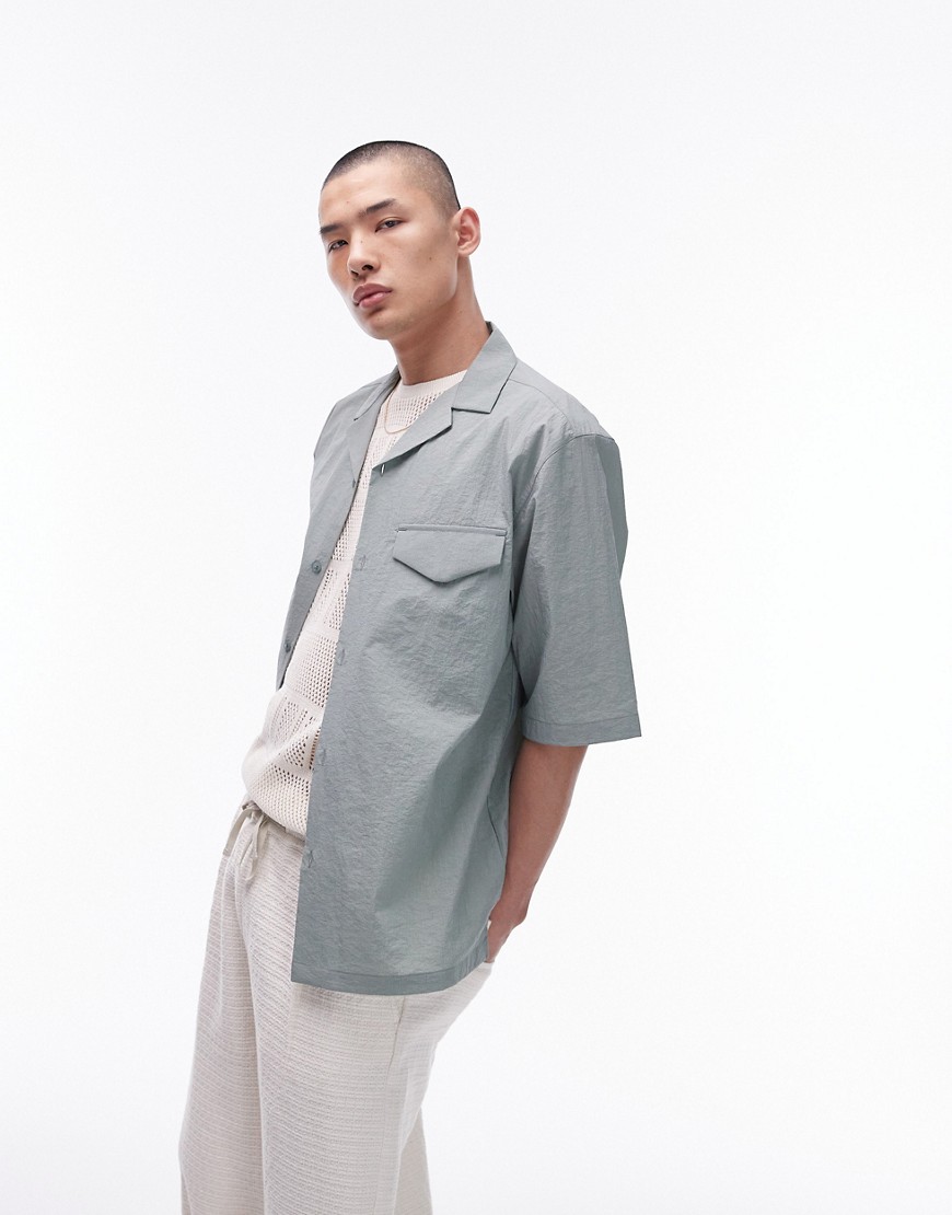 Topman short sleeve relaxed revere utility double pocket shirt in sage-Green