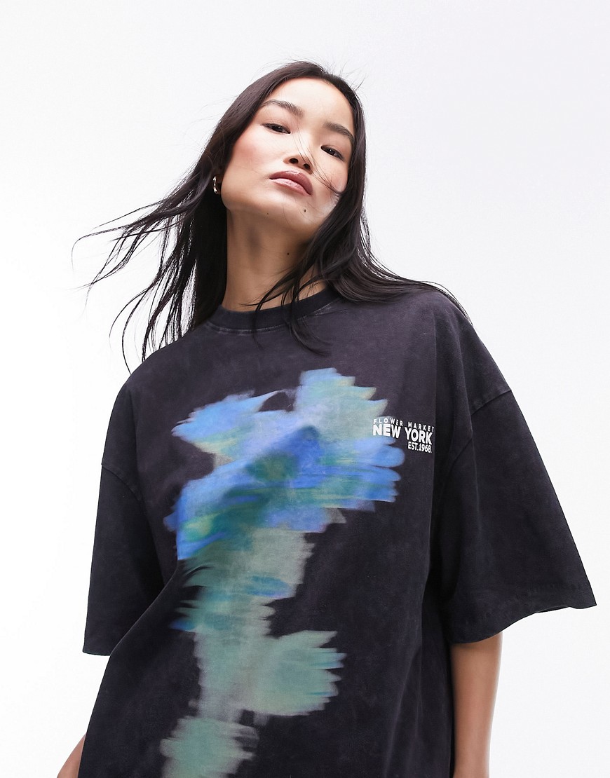 Topshop graphic abstract art oversized tee in charcoal-Grey