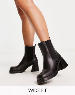 Wide Fit bay square toe heeled chelsea boot in black