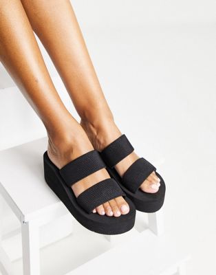 flatform mule sandals in black