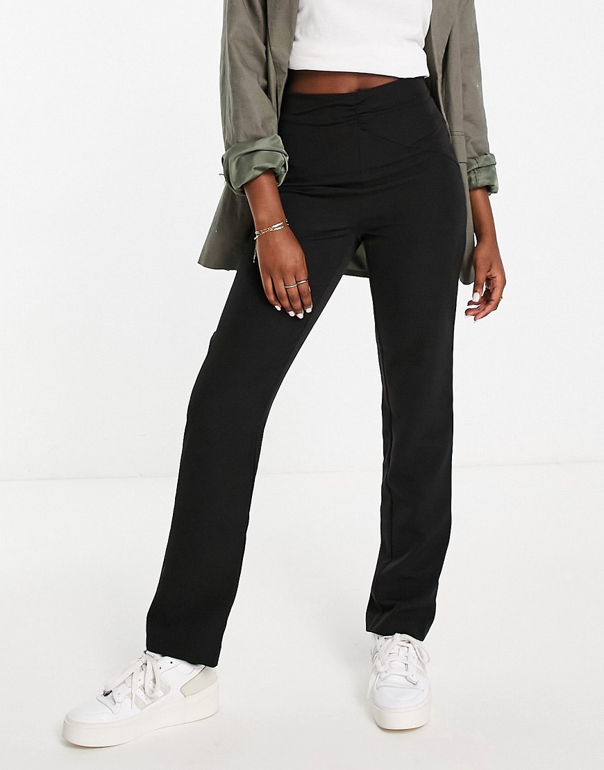 Vero Moda Aware ruched front tapered trousers in black