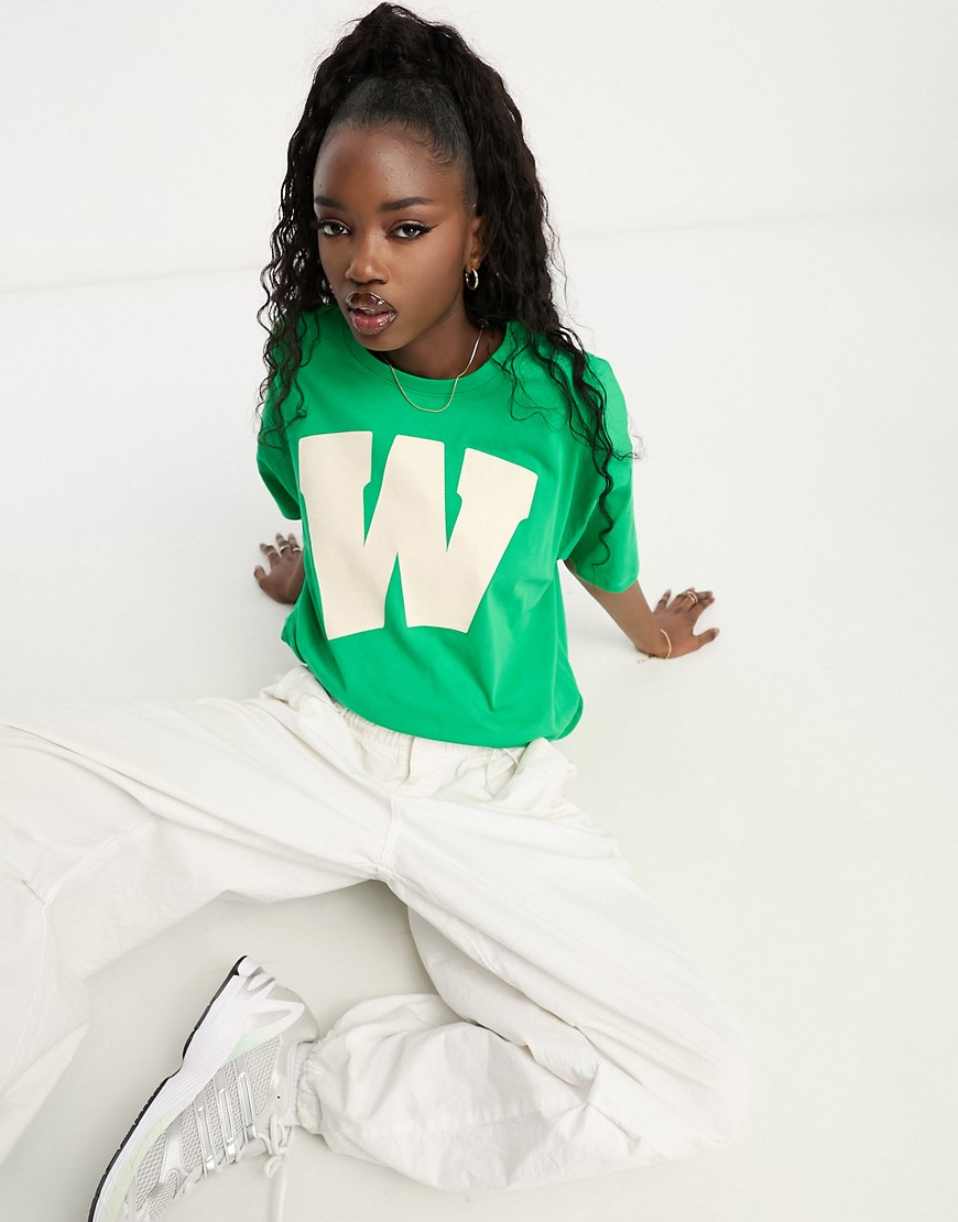 Wrangler girlfriend loose fit t-shirt in green