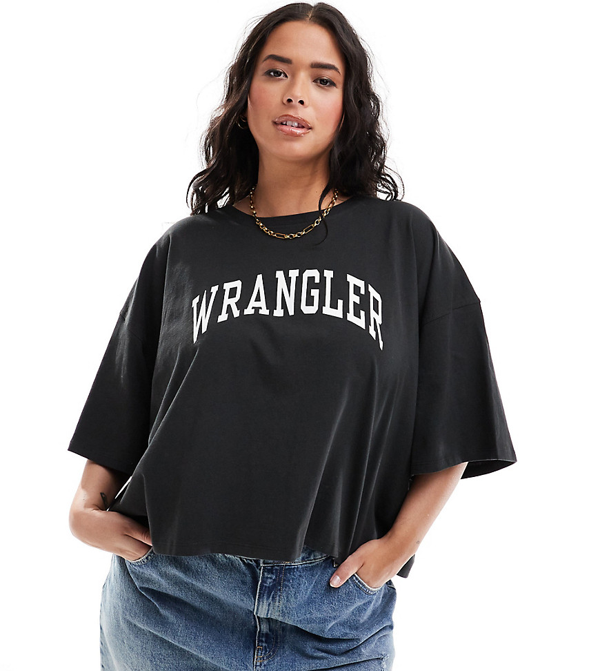 Wrangler plus cropped boxy logo tee in faded black
