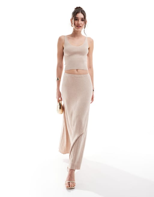 4th + Reckless - Coordinato con top con scollo a V e gonna lunga in maglia a coste color cammello