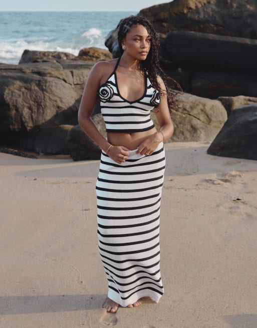 4th + Reckless x Loz Vassallo - Rico - Coordinato da spiaggia in maglia nero a righe con rose