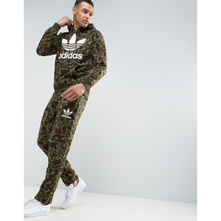 Camouflage adidas hot sale