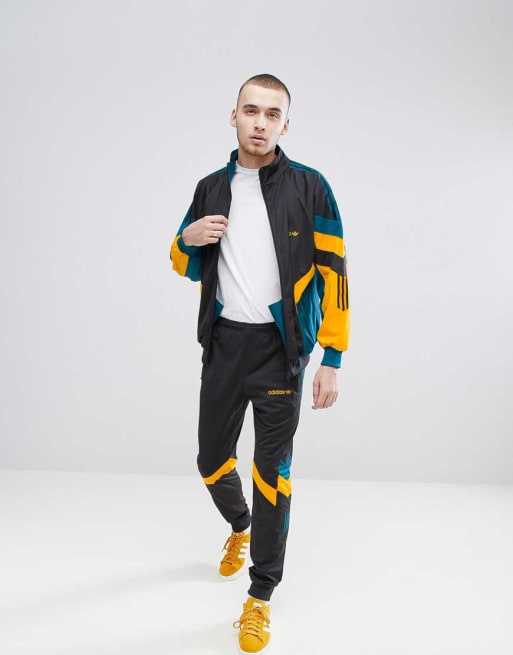 Old school 2025 adidas tracksuit mens