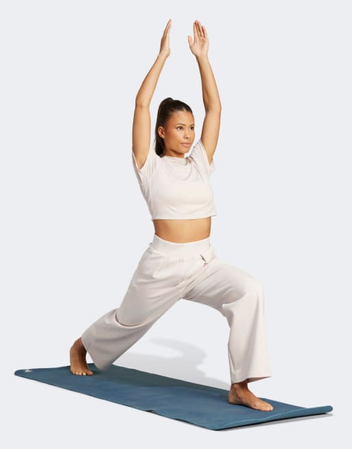 adidas Performance - Lyserødt yogasæt