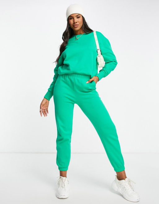 ASOS 4505 - Completo in felpa verde con logo