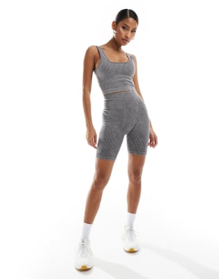 ASOS 4505 Icon seamless rib set in washed grey | ASOS