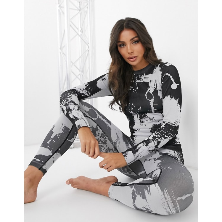 ASOS 4505 SKI Base Layer Long Sleeve Top With Zebra Jacquard Effect