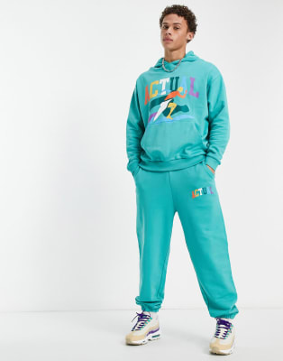 urban nike sweat suits