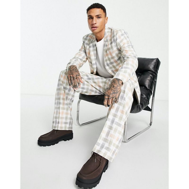 DESIGN – Anzug in Pastellfarben mit Blockfarben-Karos