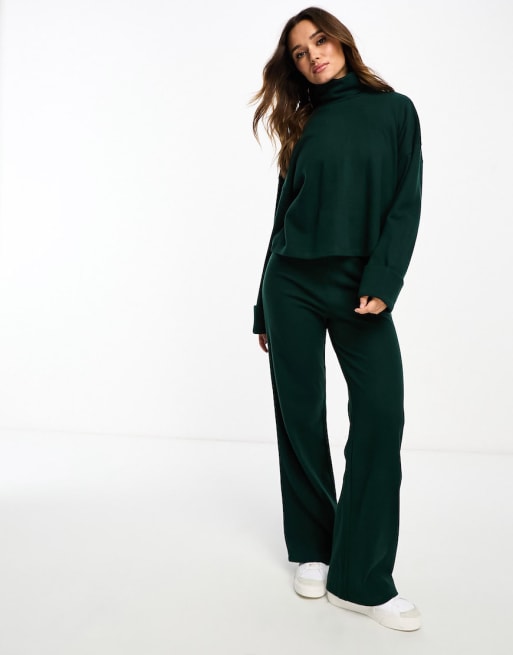 ASOS DESIGN – Bardzo miękki zestaw w ciemnozielonym kolorze