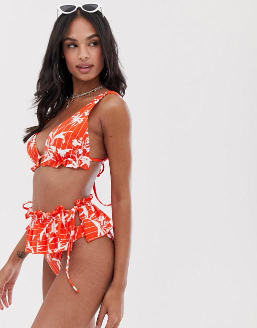 ASOS DESIGN - Bikini triangle à volants avec imprimé fleuri rayé style flamenco