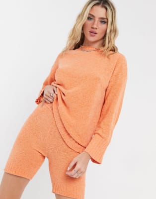 ASOS DESIGN - Completo da casa con felpa e leggings corti in ciniglia, colore arancione