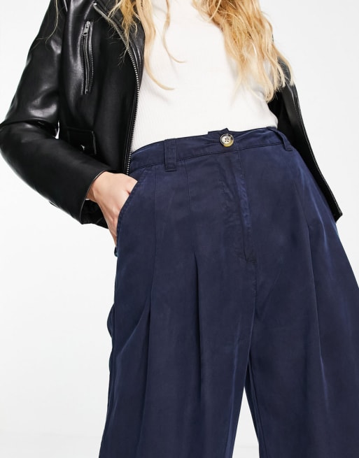 ASOS DESIGN - Coordinato con camicia corta e pantaloni blu navy