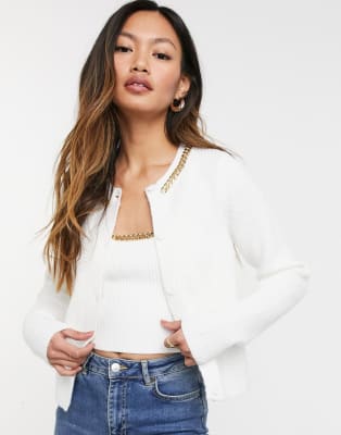 ASOS DESIGN - Coordinato con cardigan e canotta morbidi crema con dettaglio a catenina