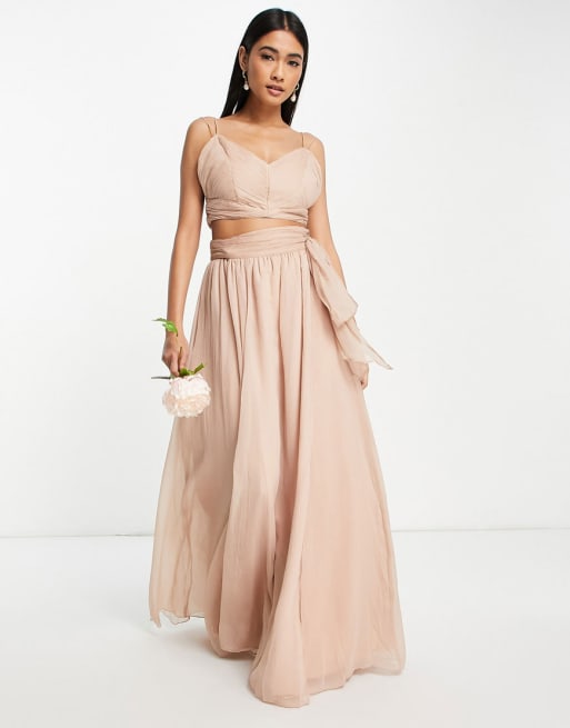 ASOS DESIGN - Coordinato da damigella con canottiera e gonna colore cipria