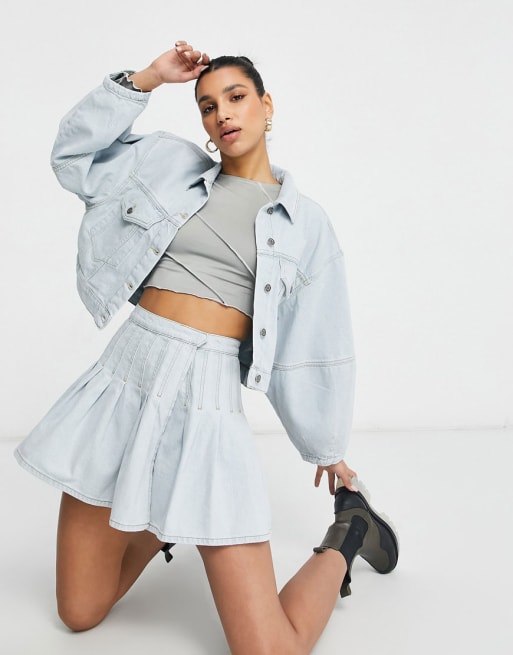 ASOS DESIGN - Coordinato in denim riciclato lavaggio chiaro