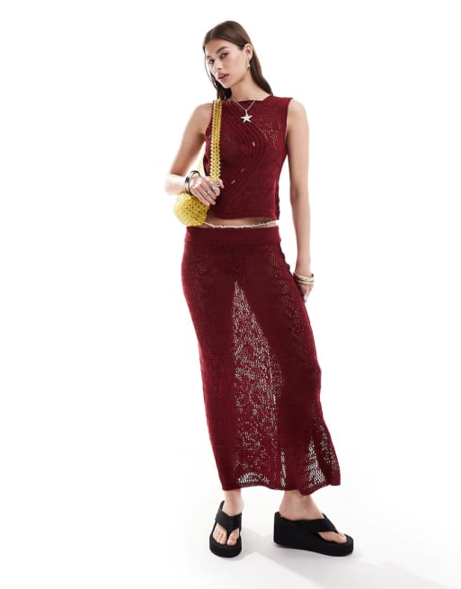 ASOS DESIGN - Coordinato in maglia traforata bordeaux con dettagli jacquard con canottiera e gonna