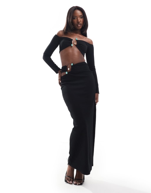 ASOS DESIGN - Coordinato nero con crop top con scollo alla Bardot e gonna lunga