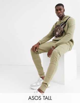 ASOS DESIGN - Del af sæt - Khaki-farvet tall med biker paneler 