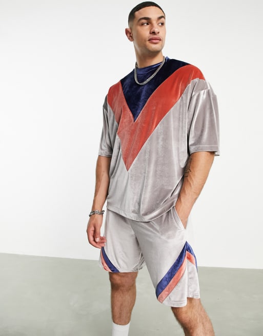 ASOS DESIGN - Ensemble avec short et t-shirt en velours effet color block - Gris moyen