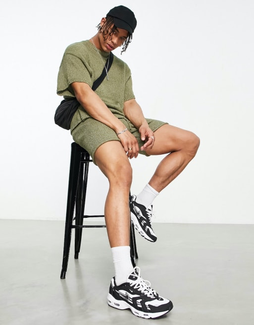 ASOS DESIGN – Fakturowany T-shirt w kolorze khaki – część zestawu