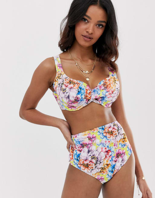 ASOS DESIGN – Größere Brust – Bikinioberteil mit Rüschen, kurzem