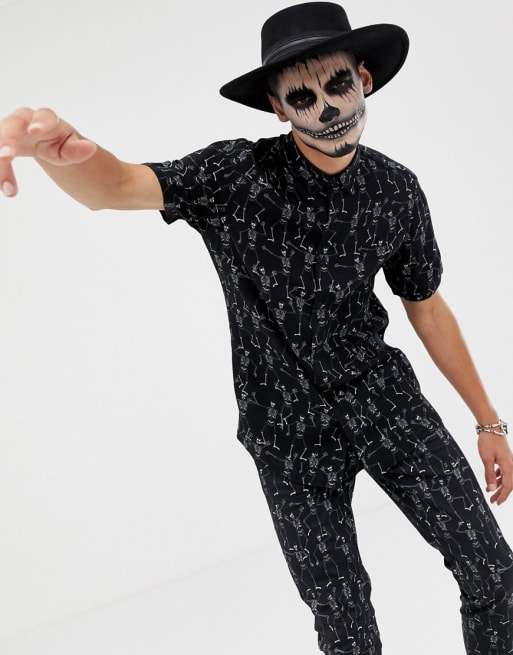  ASOS DESIGN – Halloween-Set in normaler Passform mit Skelettmuster