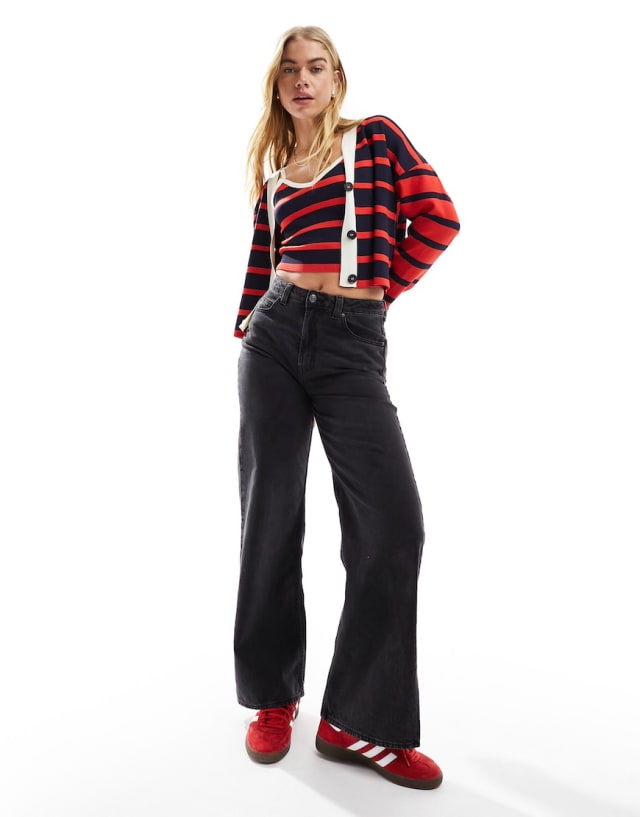 ASOS DESIGN - knitted cardigan & cami top in contrast red & navy stripe co-ord