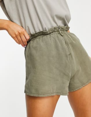 ASOS DESIGN - Linnen combi-set van overhemd en short in kaki met wassing
