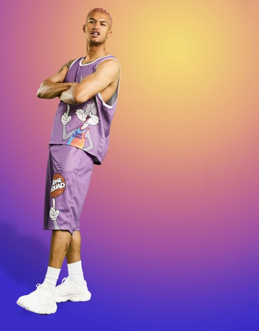 ASOS DESIGN - Looney Tunes Space Jam 2 - Coordinato viola con stampa di Bugs Bunny