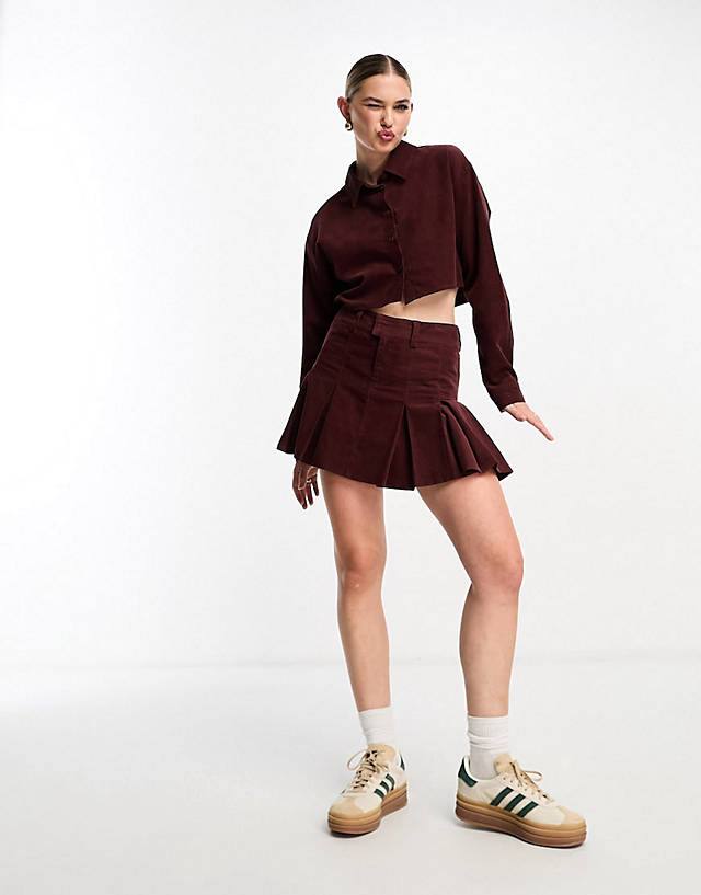 ASOS DESIGN - mix & match cord co-ord in burgundy