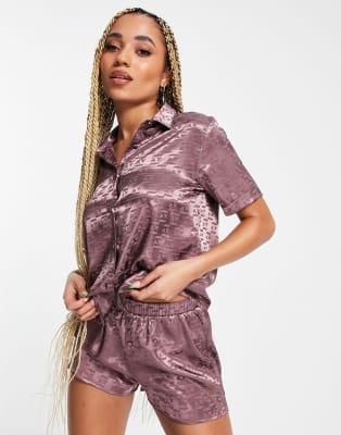 ASOS DESIGN - Mix & Match - Pyjama en satin avec monogramme AA - Vison | ASOS