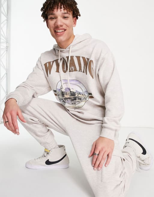 ASOS DESIGN – Oversize-Trainingsanzug mit Vintage-Cityprint
