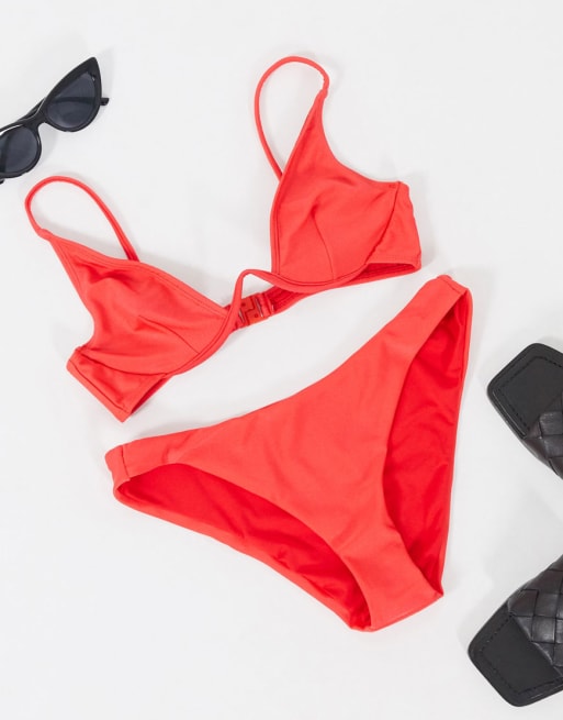 Asos Design Roter Bikini Mit V Einsatz Und Bugeln Asos